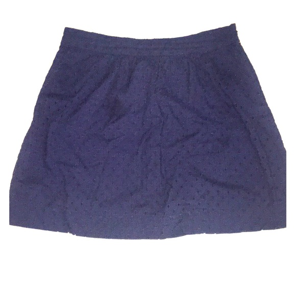 🎉Navy Eyelet Skirt With Pockets - Picture 1 of 2
